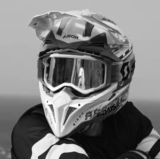 Стефан Станчев BobiMX.com